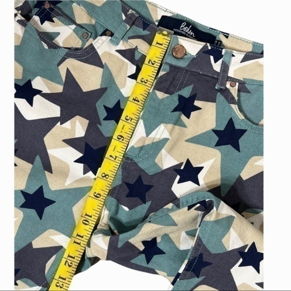 Boden camo star print jeans size 8 - Picture 4 of 11
